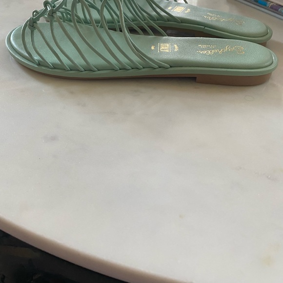 *NIB* Seychelles Authentic Sandals in Seafoam Green - Picture 5 of 7